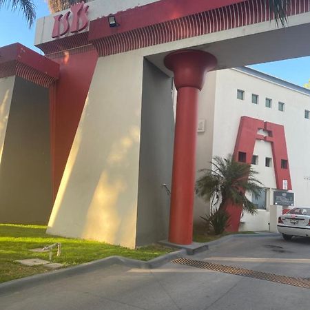Motel Isis Tlaquepaque Exterior foto
